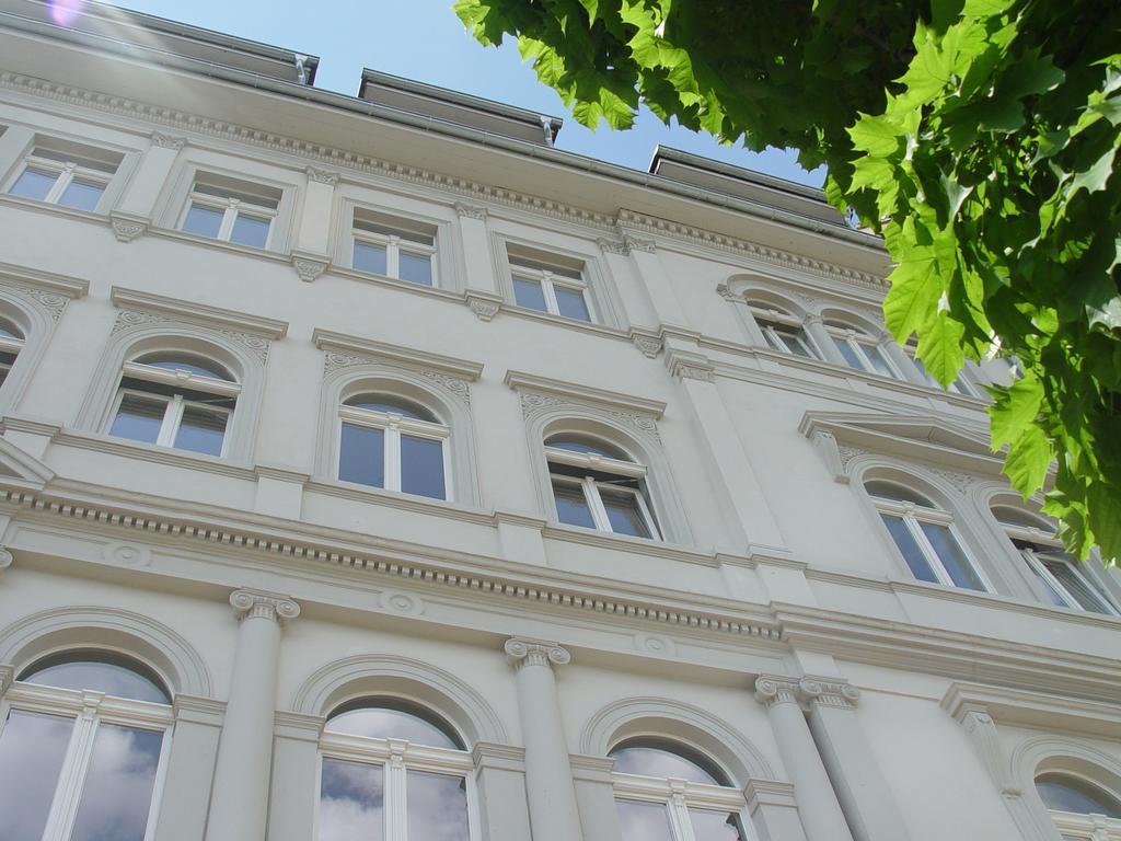 Aparthotel Am Zwinger Dresda Esterno foto